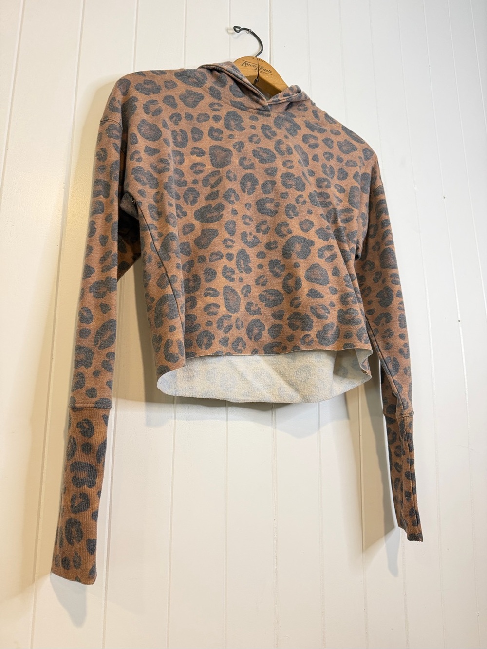 Leopard Print Cropped Hoodie